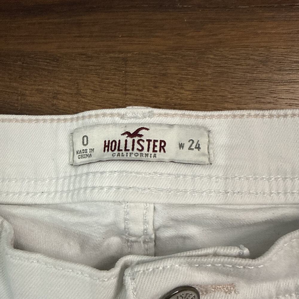 Hollister Y2K Sz 0 Micro Mini Booty Shorts Low Rise Denim Distressed White - Picture 2 of 4
